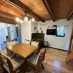 펜션 Dom Letniskowy Nad Krutynia 스파이초보